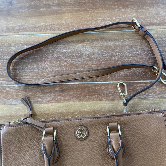 Tory Burch Robinson Pebbled Multi Tote - Picture 9 of 16